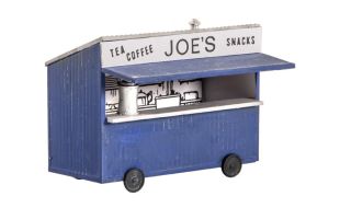 Peco Tea Kiosk with printed Name & Interior Detail OO Gauge