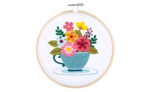 Trimits Spring Floral Embroidery Hoop Kit