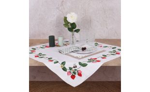 Trimits Strawberries Tablecloth Embroidery Kit