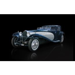 Italeri 1/24 Scale Bugatti Type 41 Royal Coupè Napoleon Model Kit