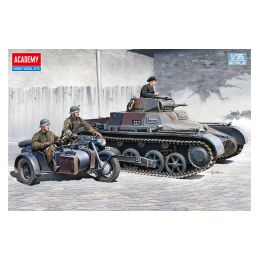 Academy 1/35 Scale WWII German Panzer I Ausf B & Motorcycle, ca.1939/40 Model Kit