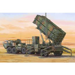 Trumpeter 1/72 Scale M983 HEMTT & M901 Launch Stn Model Kit