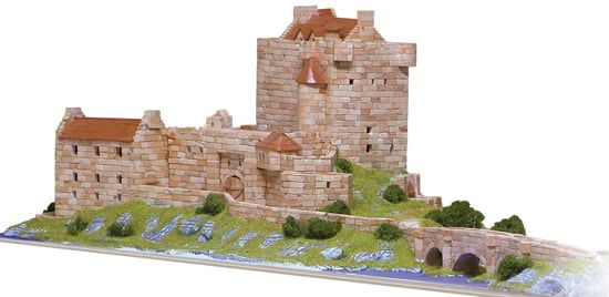 Aedes Ars Eilean Donan Castle Architectural Model Kit