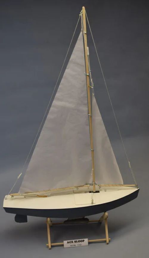 Dumas 1/12 Scale Ace Racing Sloop Yacht Model Kit