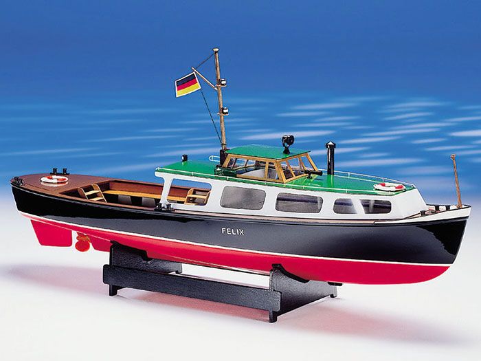 Krick 1/25 Scale Felix Harbour Launch Model Kit