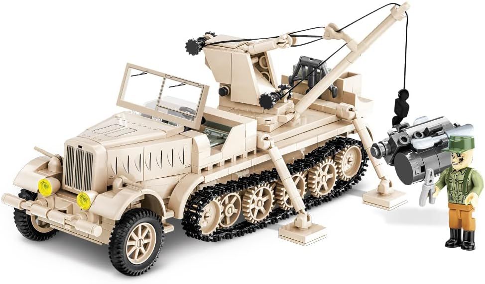 Cobi 1/35 Scale Sd.Kfz. 9/1 Famo Model Kit