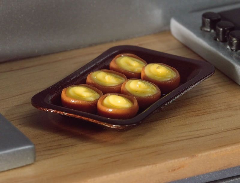 Yorkshire Puddings on Baking Tray for 12th Scale Dolls House