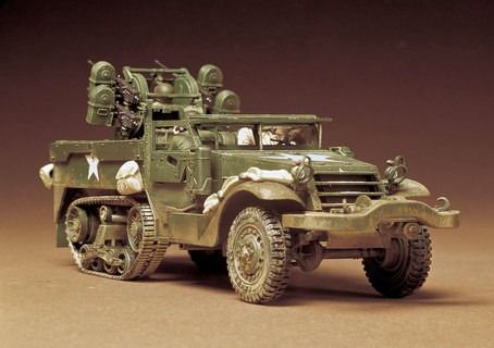 Tamiya 1/35 Scale U.S. Multiple Gun Carriage M16 Model Kit