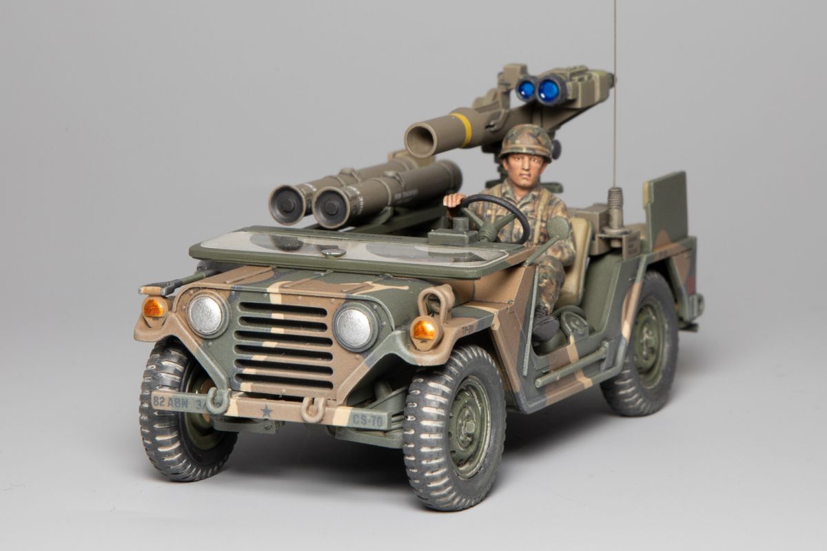 Tamiya 1/35 Scale US M151A2 Missile Launcher Modern Model Kit