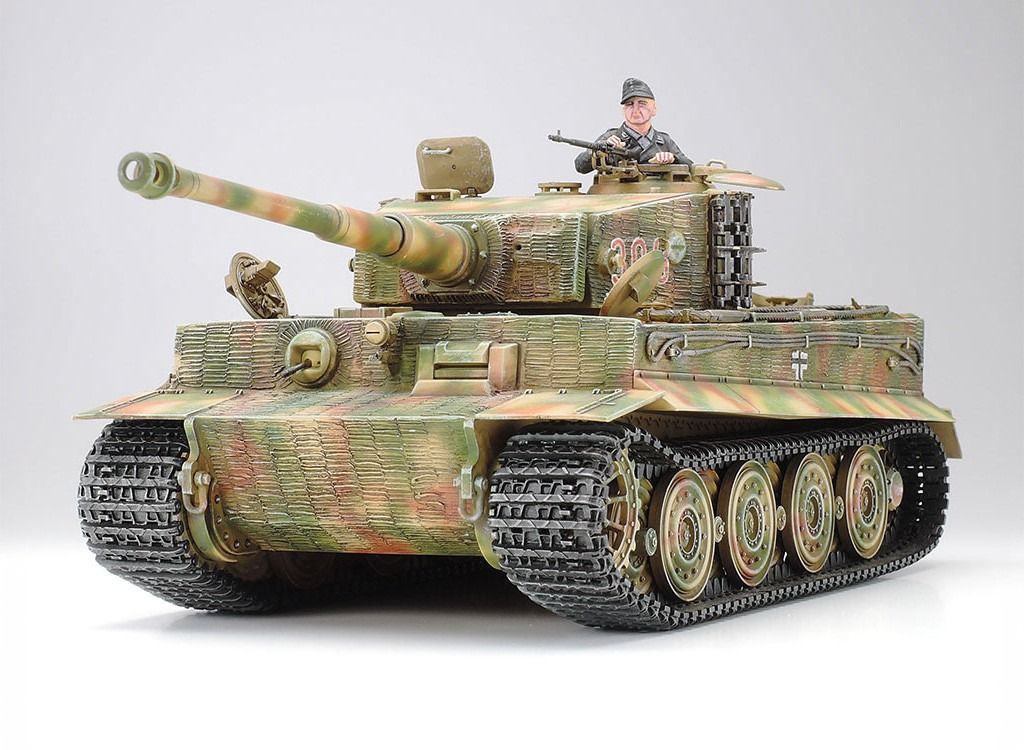 Tamiya 1/35 Scale German Tiger 1 Tank Late Edition Model Kit