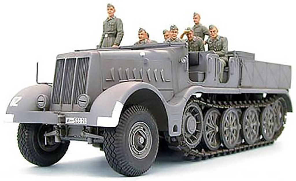 Tamiya 1/35 Scale German 18 ton Half-track "FAMO" Model kit