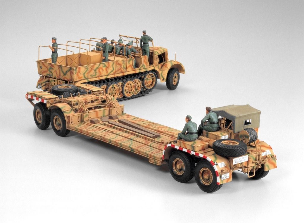Tamiya 1/35 Scale German Sd.Ah.116 Famo Tank Transporter Model Kit