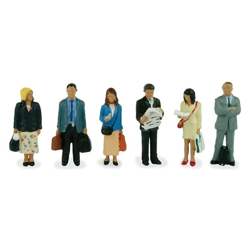 Branchline Station Passengers Standing 36-044 OO Gauge