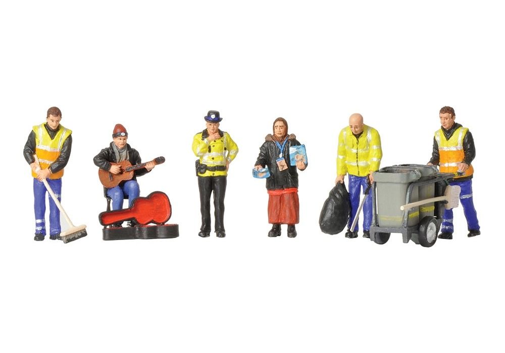 Branchline Modern Street Scene Figures 36-411 OO Gauge