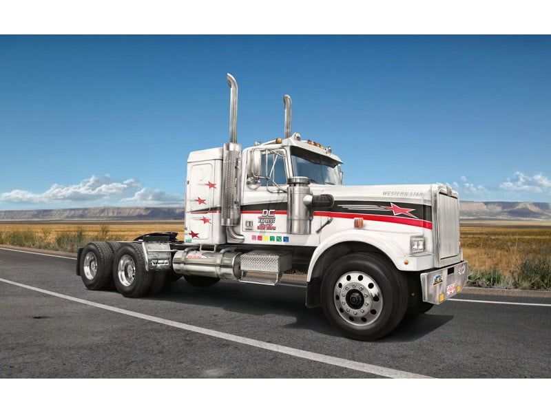 Italeri 1/24 Scale Classic Western Star 4964 Model Kit