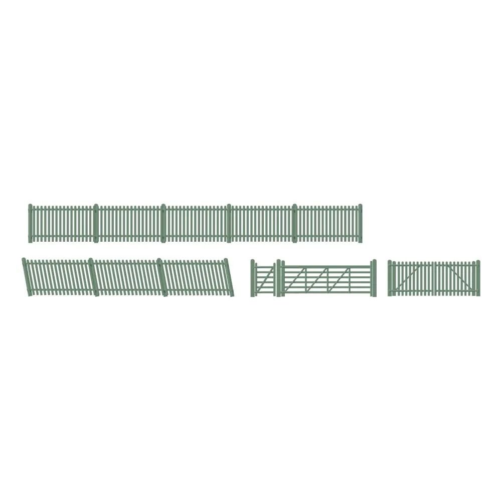 Peco Picket fencing green (inc. Gates & ramps) OO Gauge