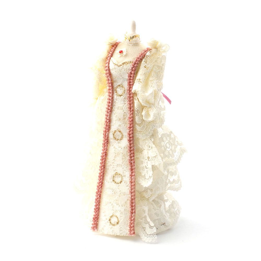 Bridal Mannequin for 12th Scale Dolls House