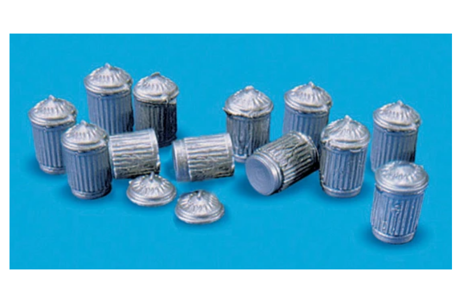 Peco Dustbins OO Gauge