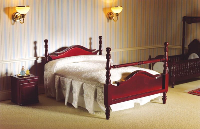Victorian Pediment Double Bed for 12th Scale Dolls House