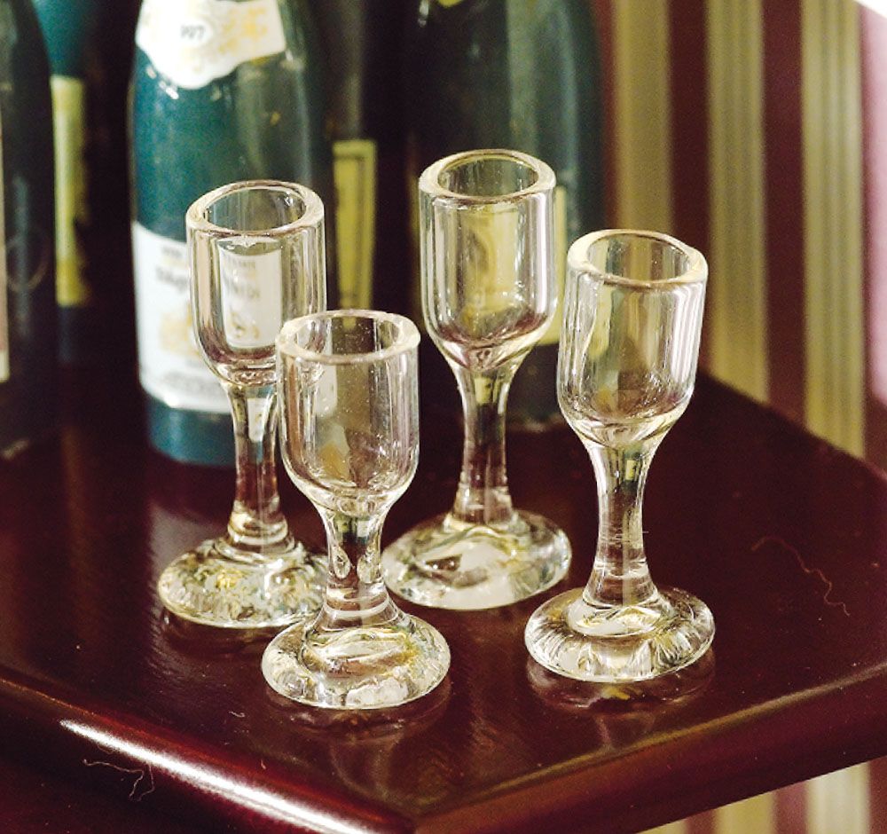Wine Glasses (4) for 12th Scale Dolls House