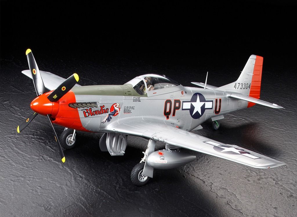 Tamiya 1/32 Scale North American P-51D Mustang Model Kit