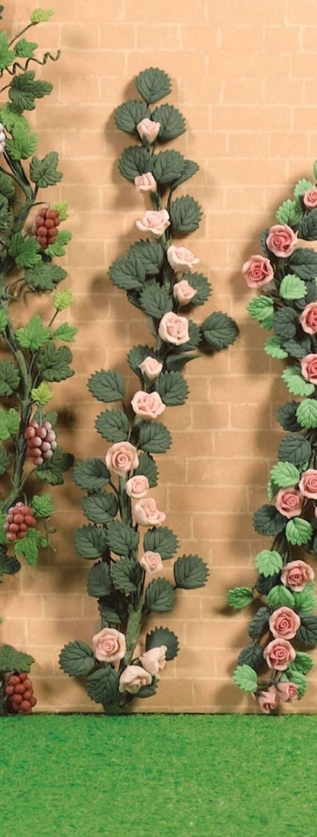 Climbing Pink Roses 220mm for 12th Scale Dolls House
