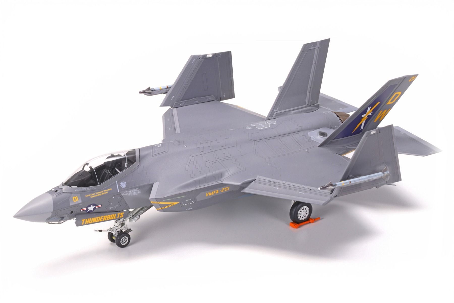 Tamiya 1/72 Scale F-35C Lightning II Model Kit