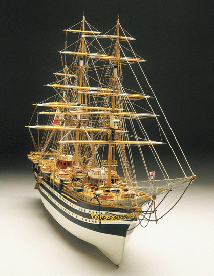 Mantua Models 1/100 Scale Amerigo Vespucci Model Kit
