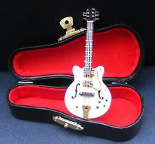Gibson ES Electric Guitar for 12th Scale Dolls House