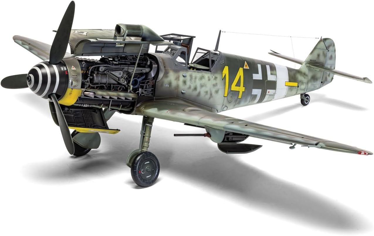 Airfix 1/24 Scale Messerschmitt Bf109G-5/6 Model Kit