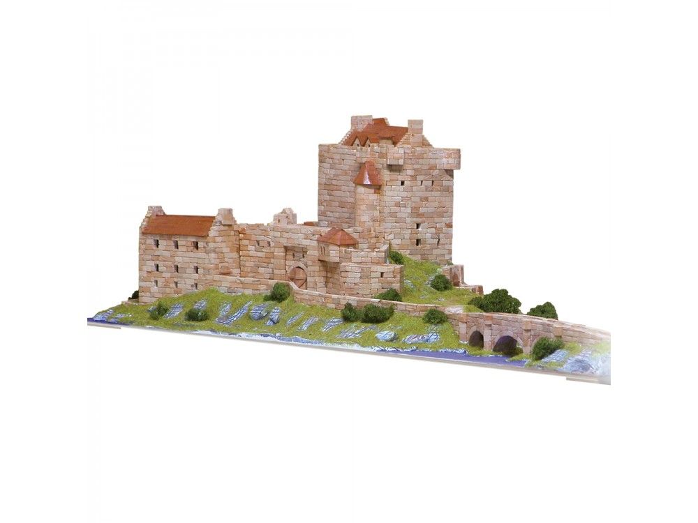 Aedes Ars Eilean Donan Castle Architectural Model Kit