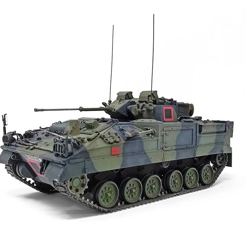 Adventures in Plastic 1/35 Scale British Army Warrior Armoured Infantry Fighting Vehicle Model Kit