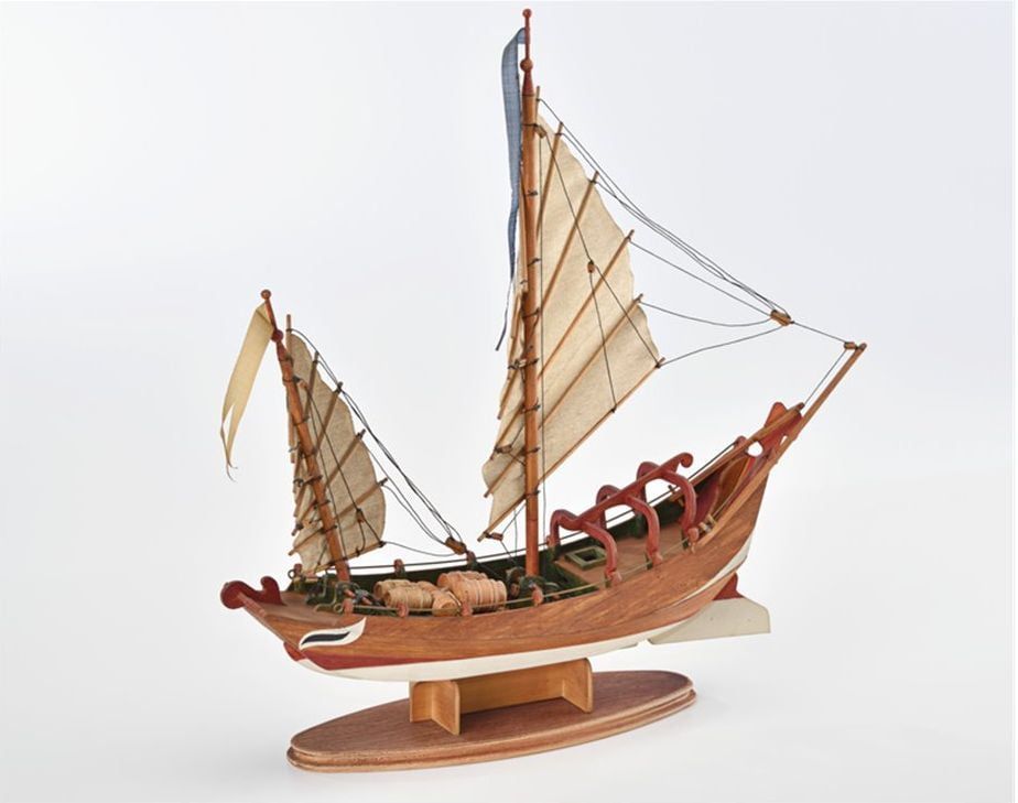 Amati 1/60 Scale Sampang Model Kit