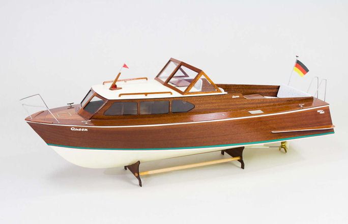 Aeronaut 1/8 Scale Queen Sports Speed Boat 1960s Model Boat Kit - Suitable for Radio Control