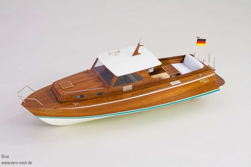 Aeronaut Diva 1/10 Scale Cabin Cruiser Wooden RC Model Boat Kit
