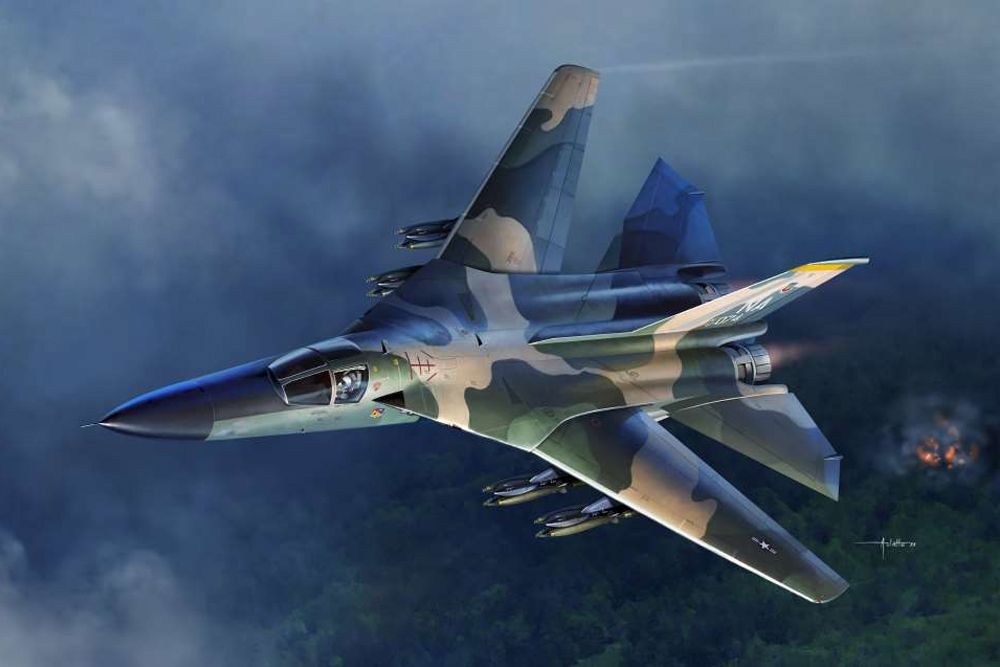 Academy 1/48 Scale USAF F-111A Aardvaak 'Vietnam War' swing-wing bomber Model Kit