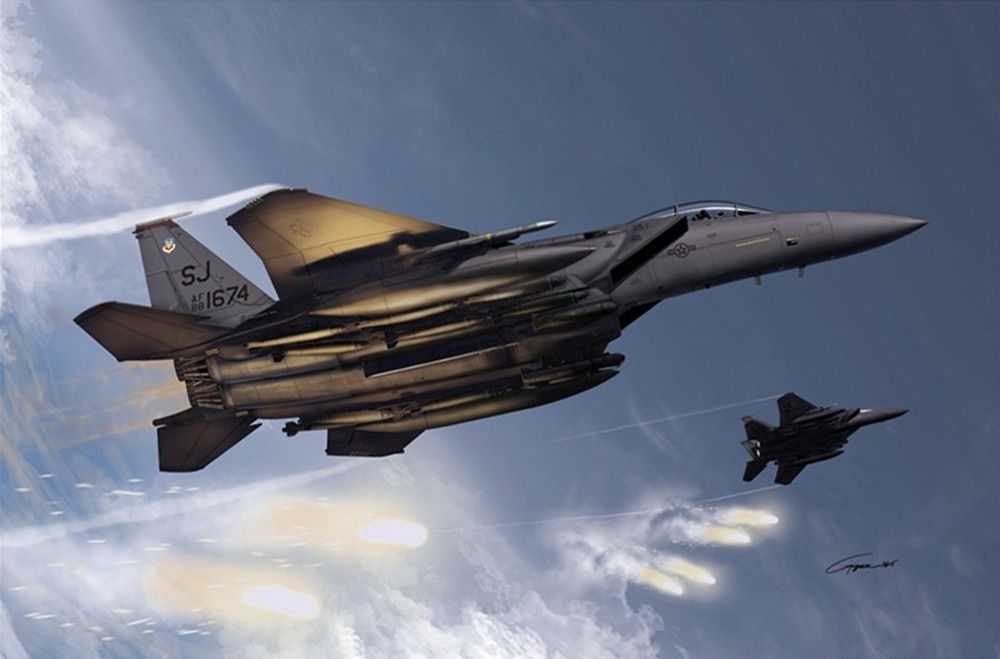 Academy 1/72 Scale F-15E USAF 333rd Fighter Squadron Model Kit