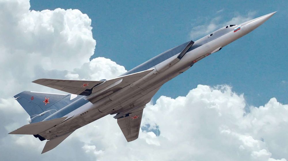 Academy 1/144 Scale Russian Air Force Tu-22M3 Backfire C Model Kit