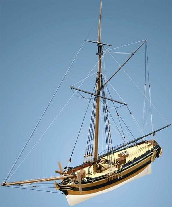 Caldercraft 1/64 Scale HM Yacht Chatham Model Kit