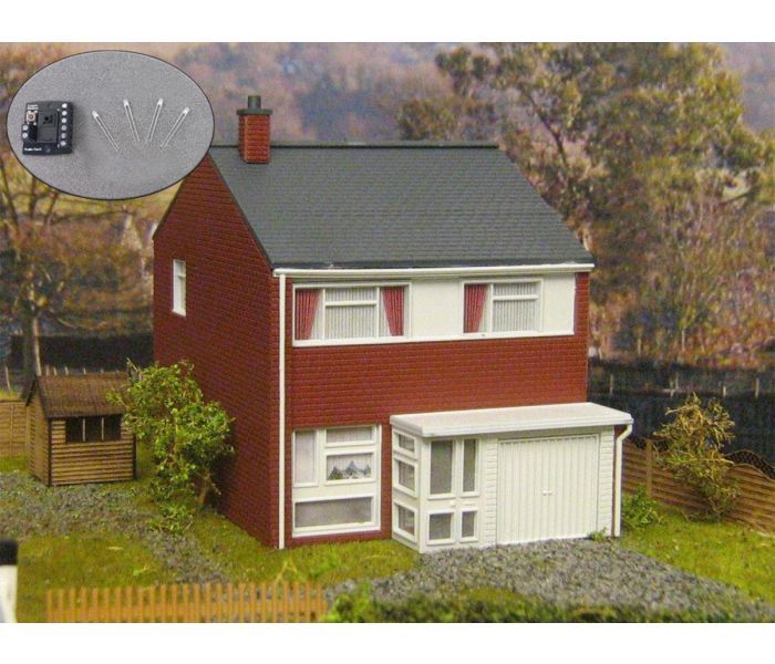 Fordhampton 1960s Three Bedroom House Kit (with LED Lighting) OO Gauge