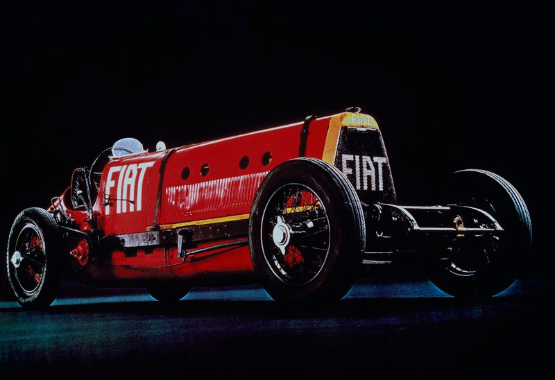 Italeri 1/12 Scale Fiat Mefistofele 21706 Model Kit