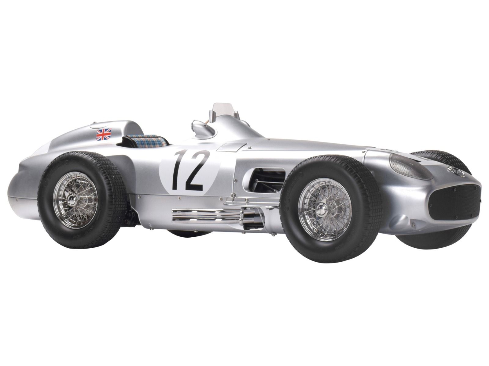 IXO 1/8 Scale Mercedes-Benz W196 R Stirling Moss #12 Model Kit