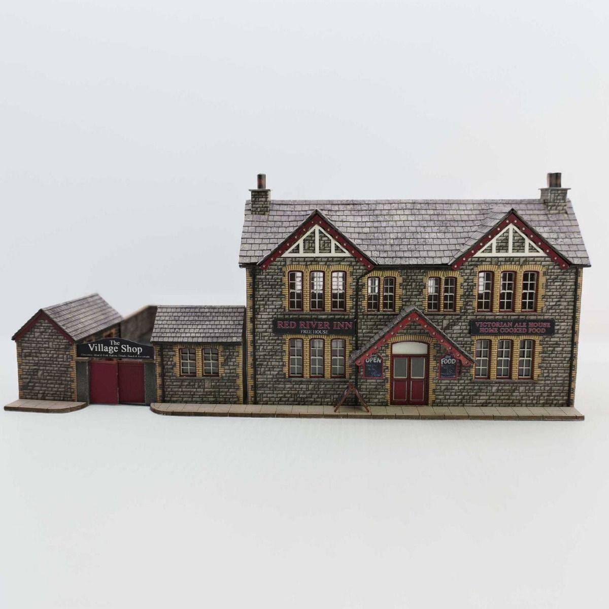 Scale Model Scenery Victorian Ale House/Country Pub OO Gauge