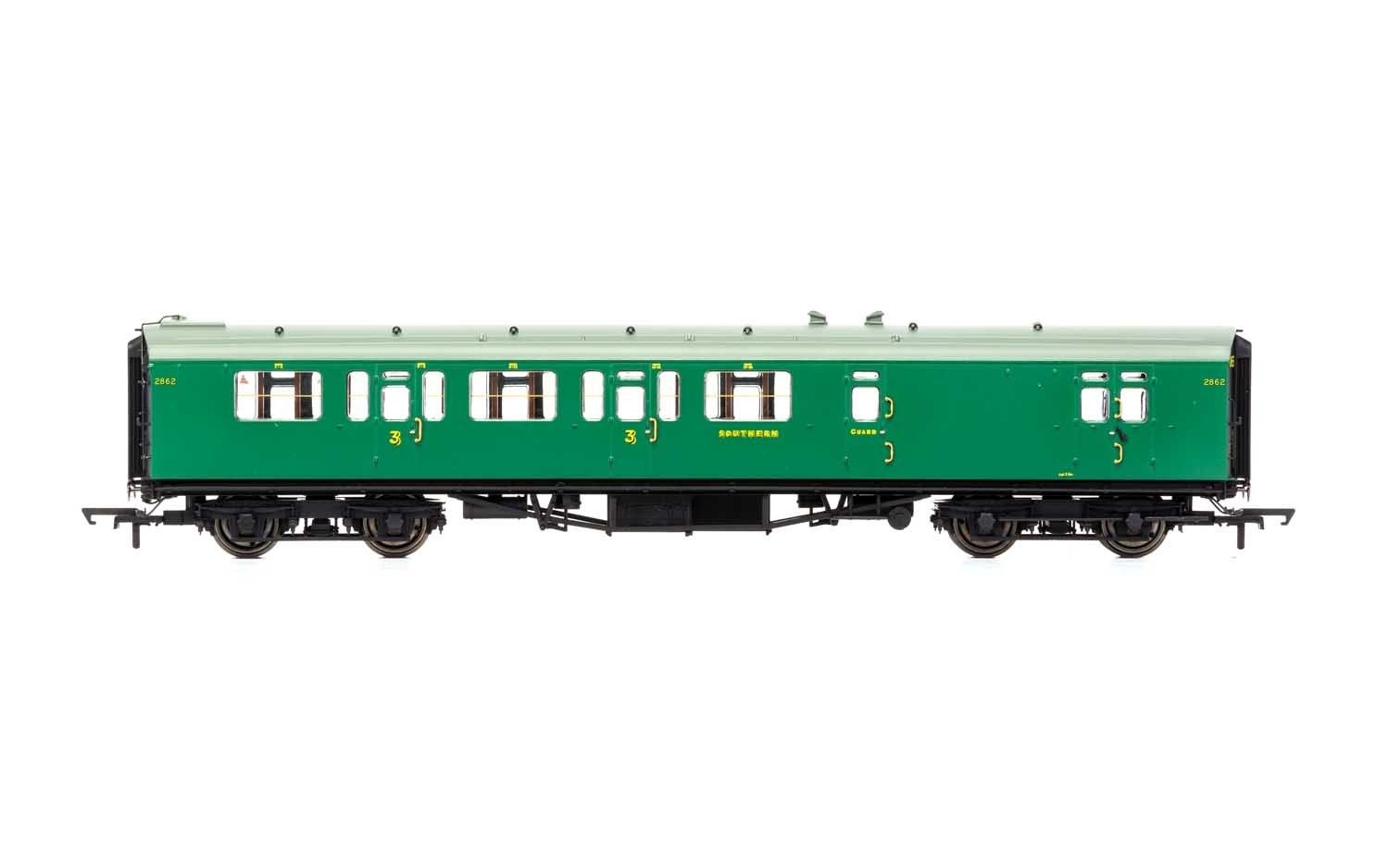 Hornby SR, Bulleid 59' Corridor Brake Third, 2862 - Era 3 OO Gauge