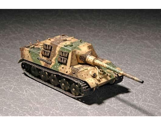Trumpeter 1/72 Scale Jagdtiger Model Kit