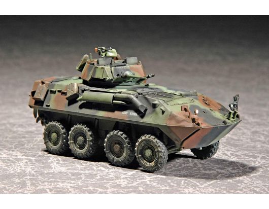Trumpeter 1/72 Scale LAV-25 8x8 Light Armoured Vehicle USMC Model Kit