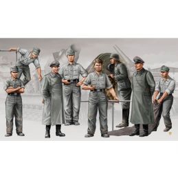 Trumpeter 1/35 Scale Morser Artillery Crew Model Kit