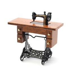 Treadle Sewing Machine for 12th Scale Dolls House