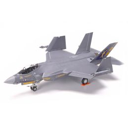 Tamiya 1/72 Scale F-35C Lightning II Model Kit