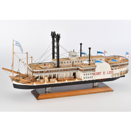 Amati 1/150 Scale Robert E Lee Model Kit